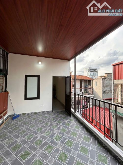 BÁN NHÀ CHỢ KHÂM THIÊN–27M²–3 TẦNG–GIÁ 5.6 TỶ–NHÀ MỚI ĐẸP–2 THOÁNG TRƯỚC SAU – 3 NGỦ - 3