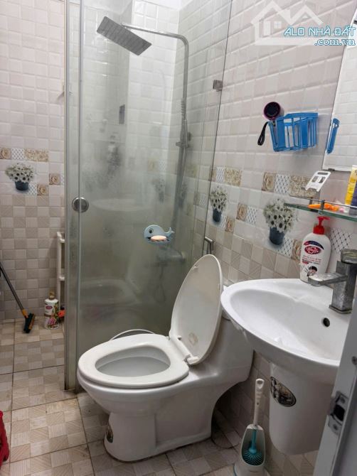 NHÀ ĐẸP HẺM Ô TÔ LÊ ĐÌNH CẨN, THUẬN TIỆN VỪA Ở VỪA KINH DOANH - 3