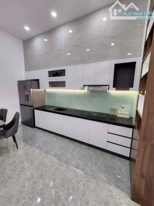 CHỦ ĐANG CẦN BÁN GẤP NHÀ NGAY CHỢ BỜ NGỰA- 790 TRIỆU - SỔ HỒNG RIÊNG - 3