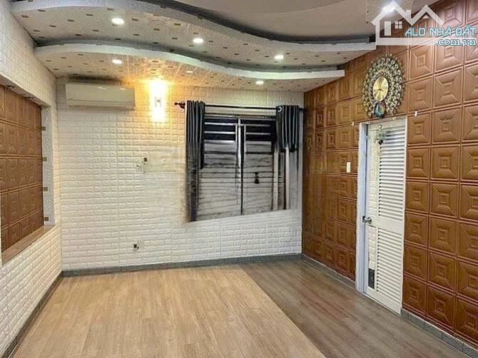 Nhà MT Nơ Trang Long 6x16m Trệt.3L.5P.5wc.nở hậu 6.3.KD Đa Ngành - 3