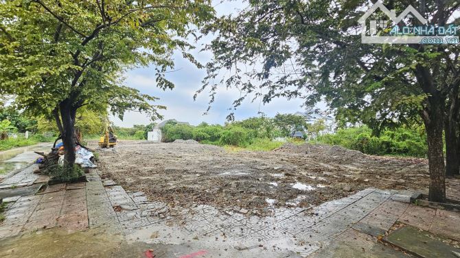 4,68Tỷ TL🔥Bán 5 lô đất Biệt Thự Ngang 14m (300m2) gần cầu Hóa An 500m, p.Hóa An_Biên Hòa - 3