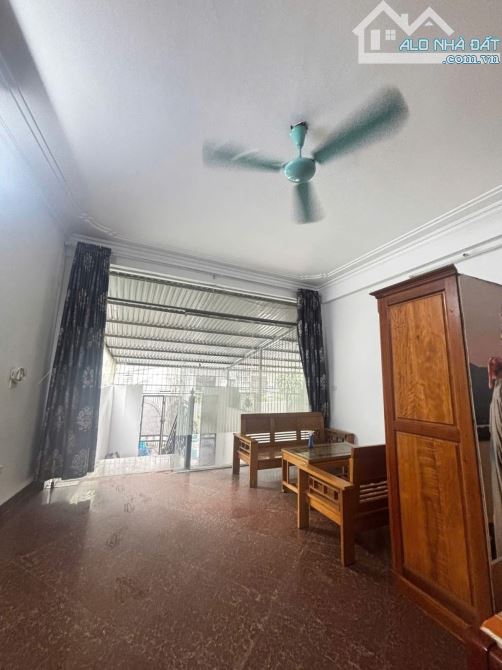 BÁN NHÀ VIỆT HƯNG – LONG BIÊN  - 72M² x 6 TẦNG – GIÁ 9.8 TỶ - 3