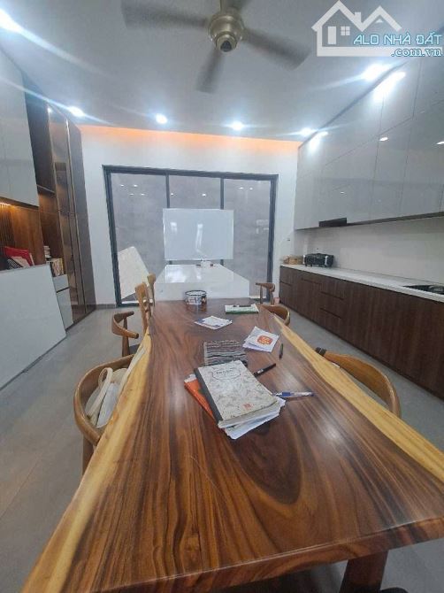 🔥🔥 Nhà 5 tầng MẶT TIỀN Đường Thạnh Lộc 15  P. Thạnh Lộc, Quận.12 dt 100m2 (5mx20m) 💵9tỷ - 3