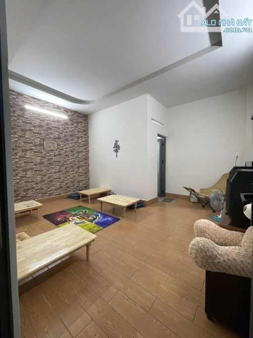 BÁN NHÀ NGUYỄN ẢNH THỦ Q12 - 3 TẦNG 75M2 ( 5M X 15M) - 5.46 TỶ - 3