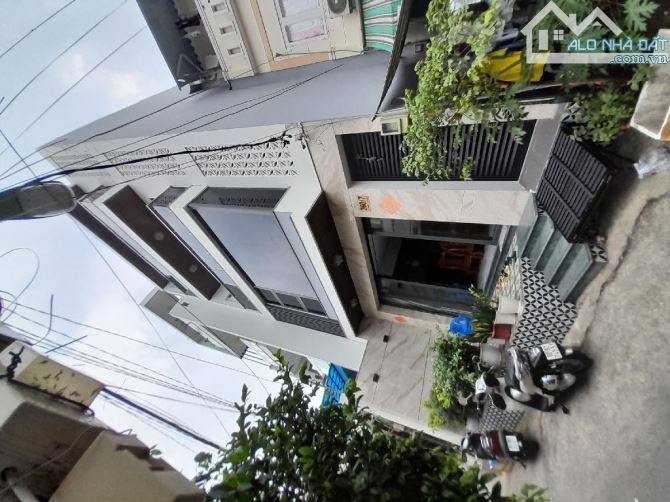NHÀ ĐẸP - HẺM XE HƠI – KHU AN NINH - DÂN TRÍ CAO - SÁT MẶT TIỀN - 82M2 - 11.2 TỶ - 3