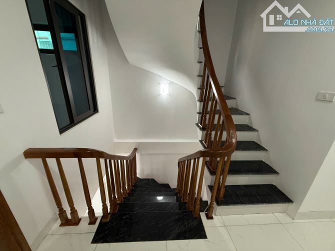 SIÊU PHẨM, LAI XÁ 5 TẦNG  45m² NGÕ OTO NHỈNH 7 TỶ - 3