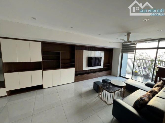 Chính chủ gửi bán căn hộ 3PN tòa newskyline Văn Quán – Hà Đông, giá 9.x tỷ, full đồ - 3