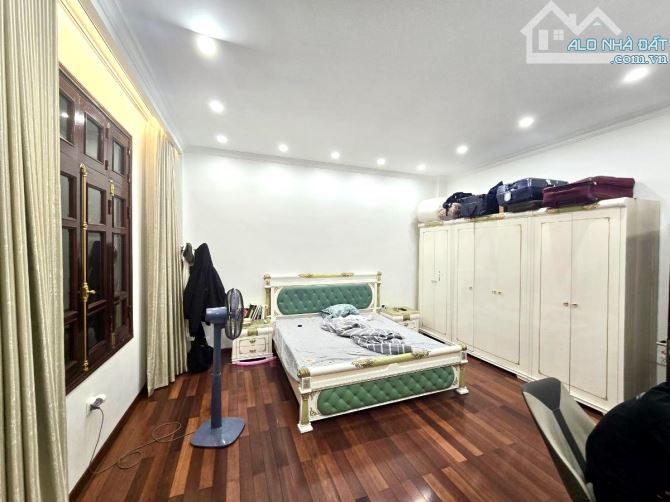 Lô góc Tây Sơn, ô tô tránh đỗ, kinh doanh, dân xây, ô tô ngủ trong nhà, 60m2 chỉ 21.5 tỷ - 3