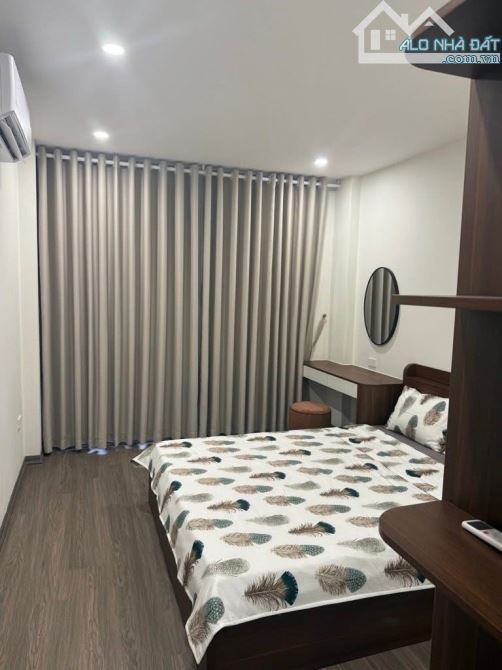 Nhà đẹp Ngọc Thuỵ- 45M - ô tô đỗ cổng- 8.X tỷ - 3