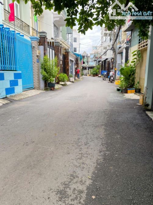 BÁN NHÀ VIP SÁT MẶT TIỀN ĐƯỜNG 42, OTO NGỦ TRONG NHÀ, BÌNH TRƯNG ĐÔNG, TP.THỦ ĐỨC - 3