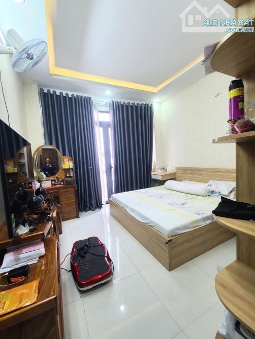 5 TẦNG - 54M2 - XE HƠI VÀO NHÀ - KHU ĐỒNG BỘ VIP - LÊ ĐỨC THỌ PHẠM VĂN CHIÊU , 6.5 TỶ - 3