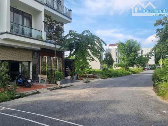 Chủ bán lô đất làn 3 đường Hàn Thuyên - Bắc Ninh. Giá 8,35 tỷ - 3