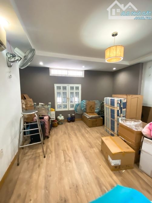 BÁN NHÀ PHỐ MỚI- QUẬN 7- PHÚ THUẬN- GẦN 60M2- NỞ HẬU- GIÁ NHỈNH 5 TỶ - 3