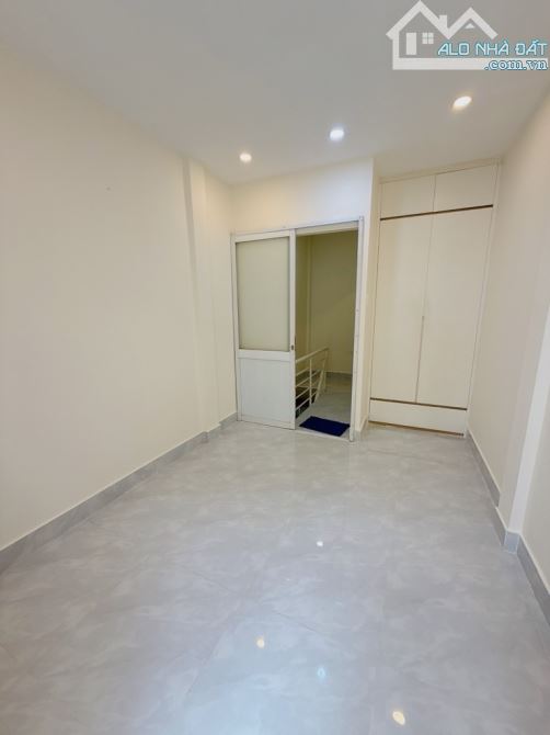 BÁN NHÀ HXH ĐƯỜNG NGUYỄN THƯỢNG HIỀN, BÌNH THẠNH, 17M2X2.8MX2 TẦNG, CHỈ 3.5 TỶ - 3