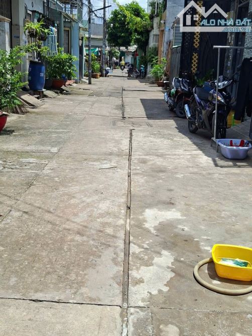 NHÀ NGỘP BÁN GẤP TRONG NGÀY - BÌNH TÂN - 72M2 - HXH 6M - GIÁ CHỈ 4.5 TỶ CÒN TL - 3