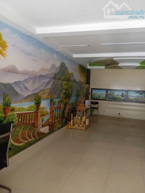 Rẻ !! MBKD mặt phố Nguyễn Văn Huyên – 180m2 x45tr riêng biệt Trung tâm Cầu Giấy - 3