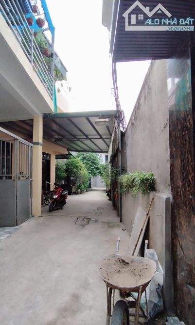 Bán nhà Nguyễn Lam-6 tầng thang máy-mới tinh- oto tận cửa. - 2