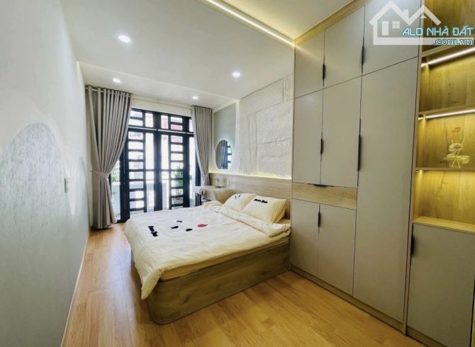 BÁN NHÀ CHO THUÊ 20tr/tháng trần khắc trân- quận 1 giá 5tỷ230/ 64m2 - 3