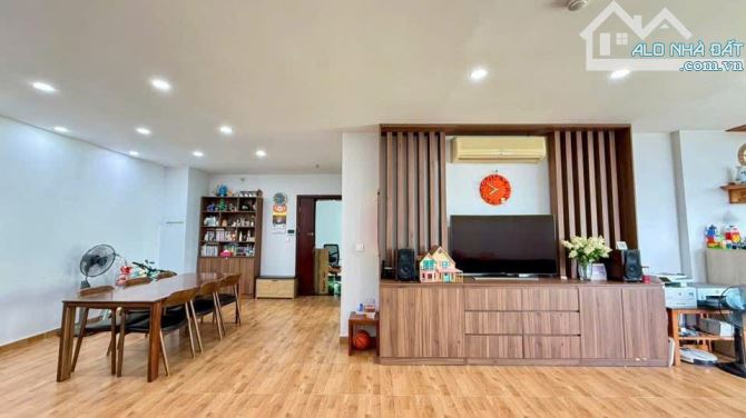 Satra Eximland- Phan Đăng Lưu-P1- PN 3PN, 145m2, NTCB, 21tr/th - 3