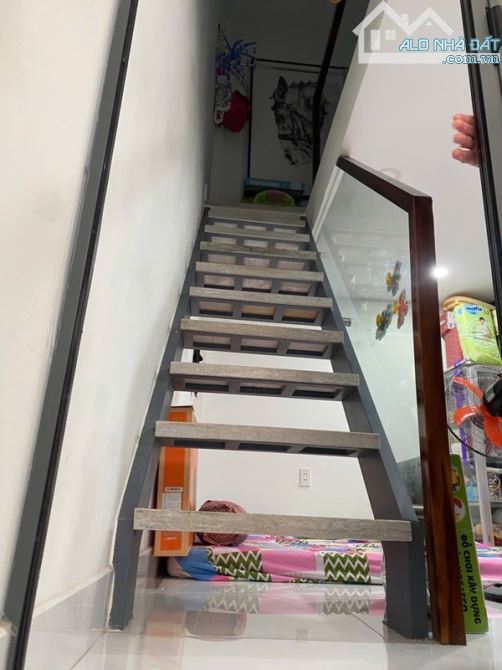 😳HỮU DUYÊN😳 NHỈNH 2đ - NHÀ PHỐ Q7- 2TẦNG - 19M2- gần KDC NAM LONG. 🤩🏡🏡🏘️ - 3