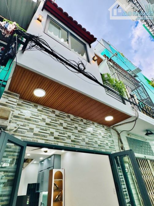 BÁN NHÀ 2 MẶT TIỀN HẺM RỘNG 3.5, HẺM THÔNG, HOÀNG HOA THÁM, P5, PHÚ NHUẬN, CHỈ 3.05 TỶ - 3
