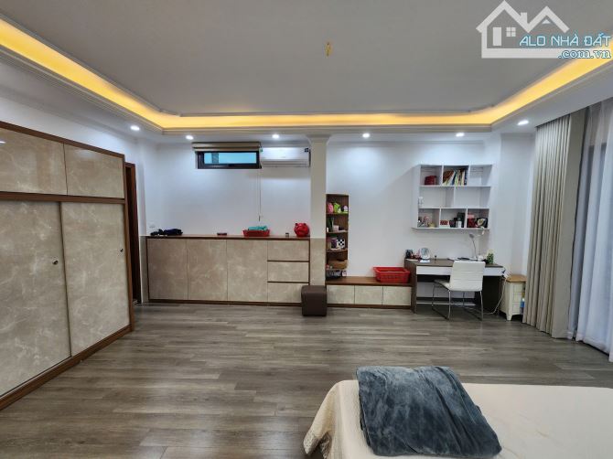 Hồng Mai, Hai Bà Trưng, 50m x 5T, MT 4,8m, 4 NGỦ, THANG MÁY, chỉ 16,5 tỷ - 3