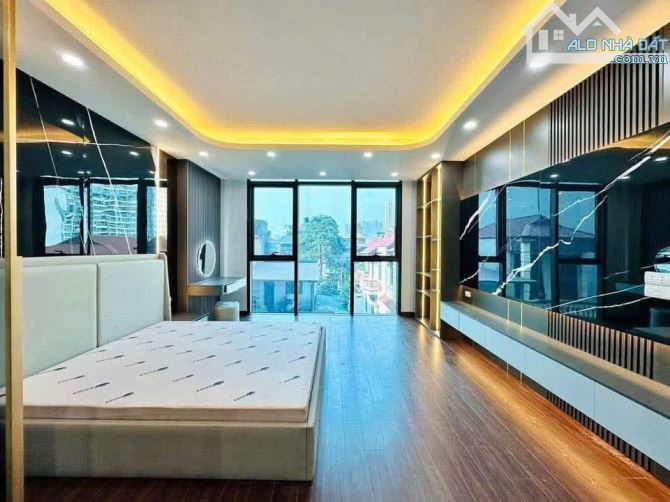 PHẠM VĂN ĐỒNG CẦU GIẤY NHÀ ĐẸP Ở NGAY, DT35M x 6TẦNG FULL NỘI THẤT, GẦN PHỐ, Ô TÔ TRÁNH. - 3