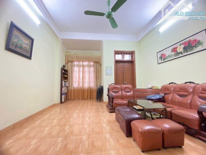 🏠DỊCH VỌNG, 85M x 5T, MT 4.3M VUÔNG ĐẸP, 50M RA PHỐ Ô TÔ TRÁNH NHÀ RỘNG Ở SƯỚNG 🥰 - 3