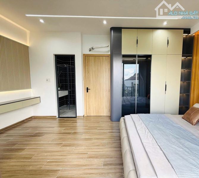 Chú Năm kẹt tiền bán nhà 53m2 Trần Quang Diệu,Q3 xây 3 tầng.Gần bệnh viện An Sinh.Hẻm 6m - 3