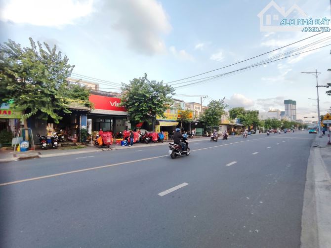 7Tỷ500 🔥👉 NHÀ HOÀN CÔNG, MẶT TIỀN KINH DOANH đường Hai Bà Trưng mới__Gần Go Dĩ An - 3