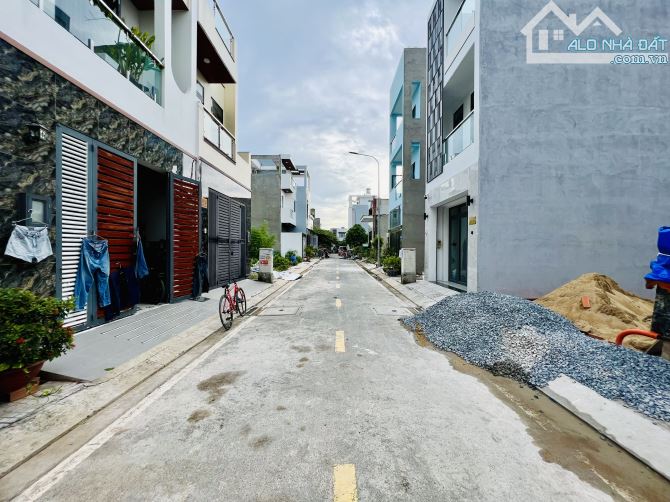 Đất Khu Phân Lô Đồng Bộ Đường Tỉnh Lộ 10 Đối Diện Công Viên 75m2 Giá Tốt 3,6 Tỷ SHR - 3