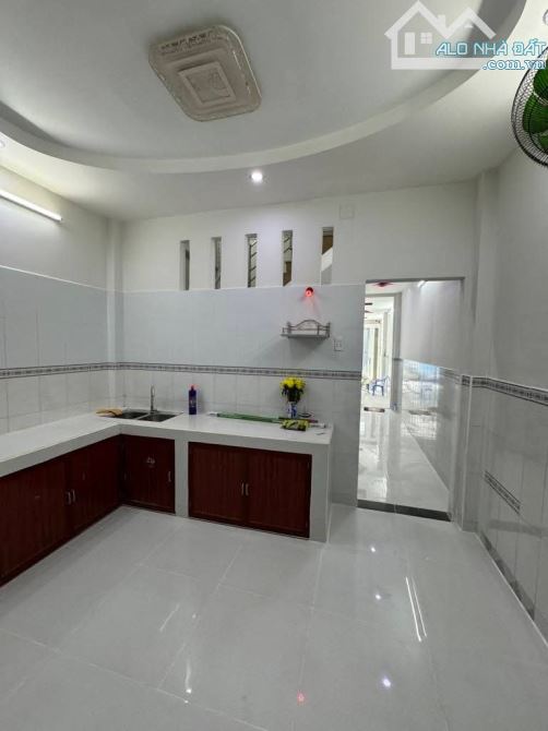 BÁN GẤP NHÀ HXH 2 TẦNG 100M2(4X25)-AN LẠC-BÌNH TÂN -GẦN KHU TÊN LỬA - 3