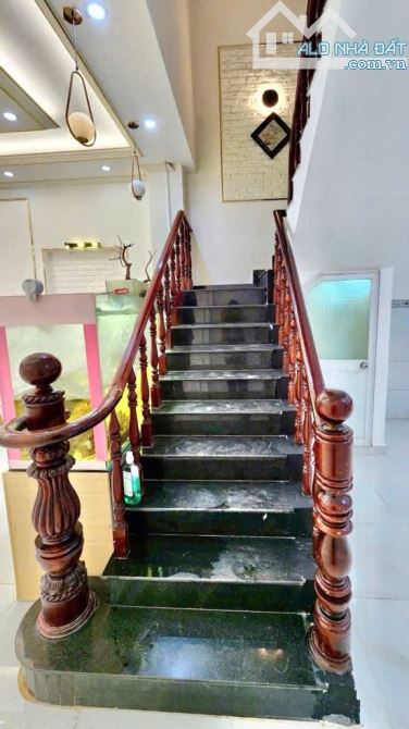 BÁN NHÀ 3 TẦNG – KHU DÂN CƯ ĐỒNG BỘ LASCASA, HOÀNG QUỐC VIỆT Q7 – XE HƠI NGỦ TRONG NHÀ - 3
