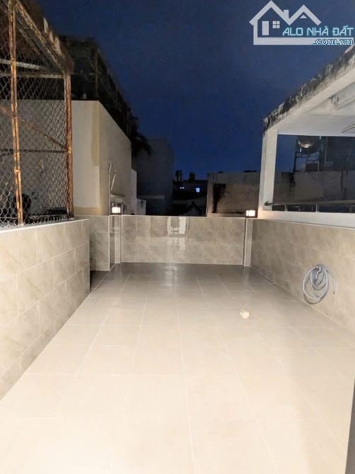 Cơ hội hiếm: Bán nhà phố Quận 10 .Kết cấu 4 tầng ,sát chợ Nhật Tảo, chỉ 6,9 tỷ - 3