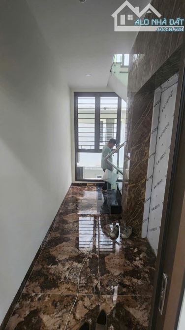 cho thuê nhà văn phòng khu Himlam 5x20 có hầm nhà mới đẹp giá 55 tr/ tháng - 3