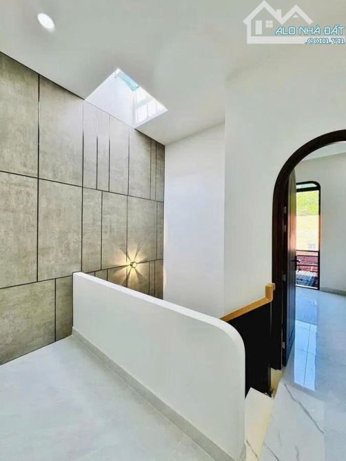 BÁN NHÀ MẶT TIỀN NGUYỄN LÂM – P.3 – BÌNH THẠNH – NGAY PHAN XÍCH LONG- 4.4 x 10m- 6.8 TỶ - 3
