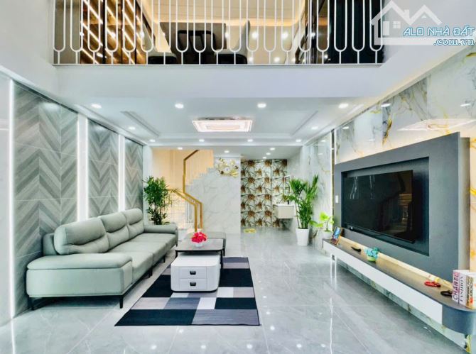 Bán nhà hẻm xe tải 5m thông đường Bùi Quang Là, P.12, 4,3 x 9, 5 tầng giá 6.68 tỷ tl - 3