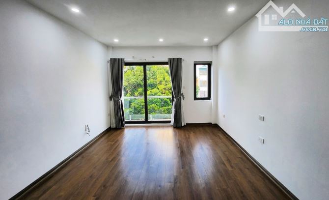 Bán nhà Cổ Linh, Long Biên 32m2, 5 tầng, nội thất đầy đủ, ô tô thông cách nhà 10m, 7.25 tỷ - 3