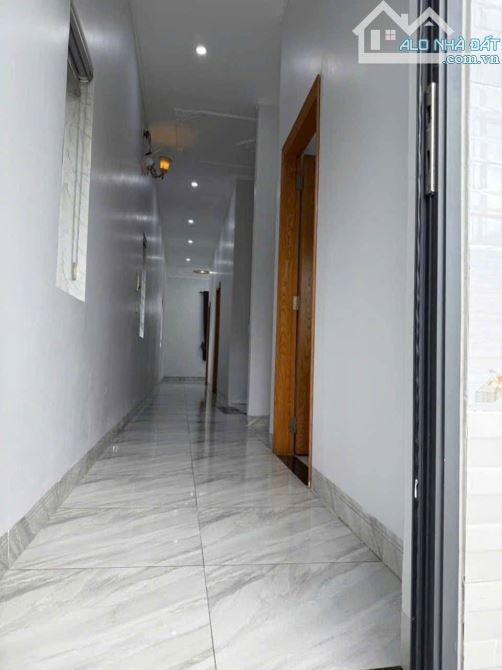 Nhà Phố 2 Lầu Sổ Riêng – Đường 8m Vỉa Hè – Sát Ngã Tư Chiêu Liêu, Chỉ 4 Tỷ 5! - 3