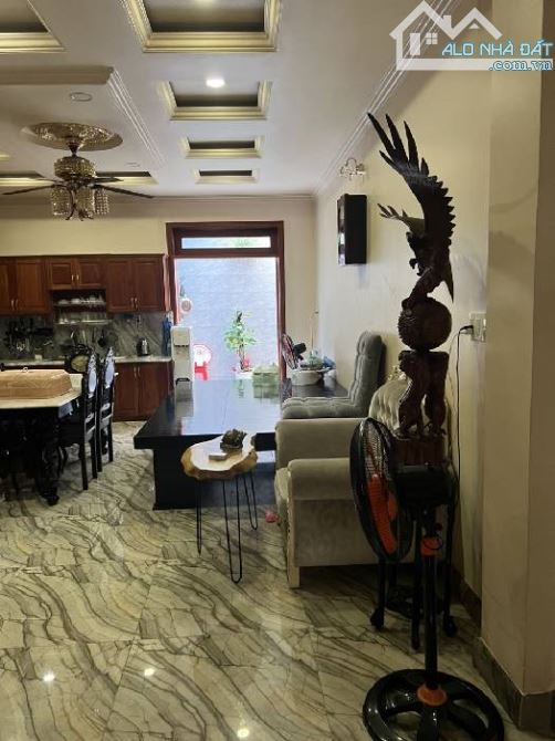 Bán nhà mặt tiền Trịnh Quang Nghị, phường 7, quận 8 - 3