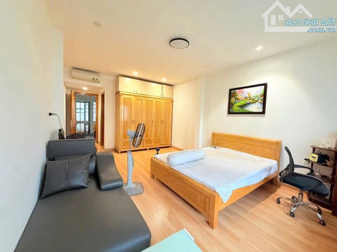 BIỆT THỰ SÂN VƯỜN - 100M2 - 4 TẦNG - HẺM XE HƠI - PHAN XÍCH LONG - CHỈ 12,58 TỶ - 3