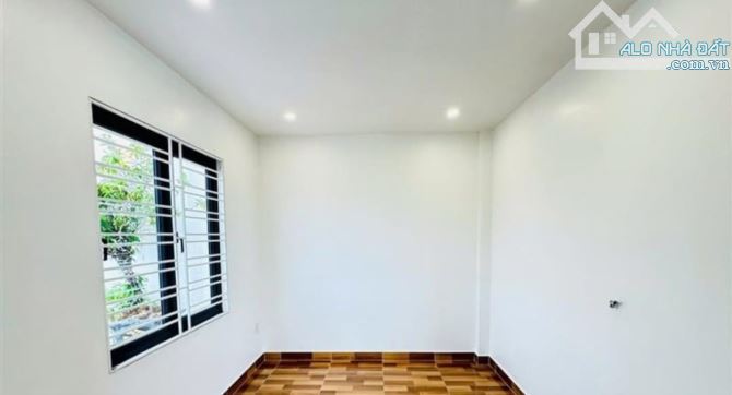Bán nhà Bùi Viện, Vĩnh Niệm, Lê Chân, chỉ 3,9tỷ - 3