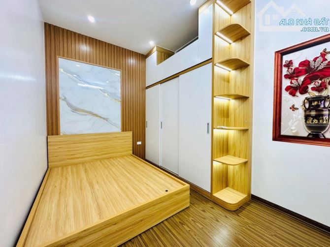 🏡 NHÀ 4 TẦNG - SÀI ĐỒNG – OTO ĐỖ CỔNG – NỘI THẤT NHẬP KHẨU – NGÕ NÔNG RỘNG RÃI – 5.X tỷ - 3