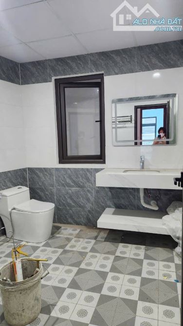 BÁN NHÀ ĐẠI LINH-TRUNG VĂN_NHÀ ĐẸP Ở NGAY_80M RA PHỐ_FULL ĐỒ_37M2*4 TẦNG*MT4M*8 TỶ - 3