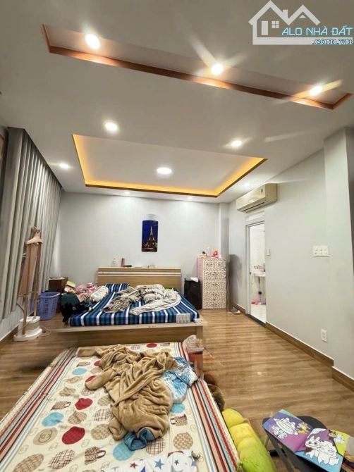 Bán nhà 5 tầng BTCT đường Trịnh Đình Trọng phường Hoà Thạnh quận Tân Phú - 3