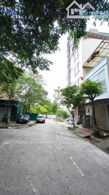 Cần bán nhà Liền Kề Mậu Lương - Hà Đông , 50m2 x 4 tầng MT 5M, Ô TÔ tránh - Kinh Doanh , - 3