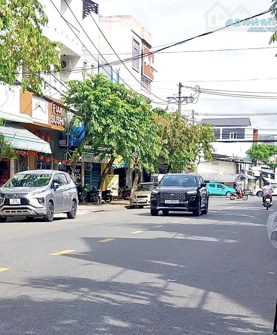 Nhà Trệt Lầu Mặt tiền đường Trần Ngọc Quế - Cách đường 30/4 50m, P.Ninh Kiều - 4