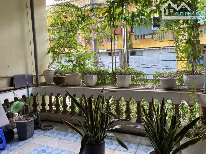 bán nhà phố ngọc lâm - long biên - ngõ ô tô thông -3 tầng - 44.8m2- 14.3 tỷ. - 4