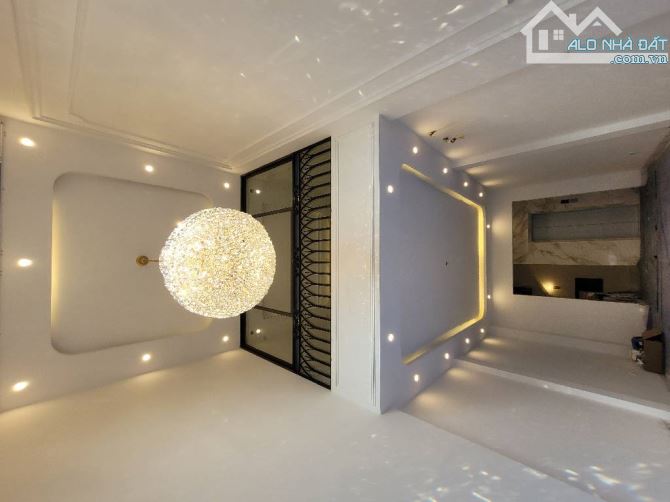 🔥 SIÊU HIẾM – NHÀ ĐẸP 33M² 5 TẦNG – Ô TÔ TRÁNH – THƯỢNG THANH LONG BIÊN CHỈ 6.25 TỶ - 4
