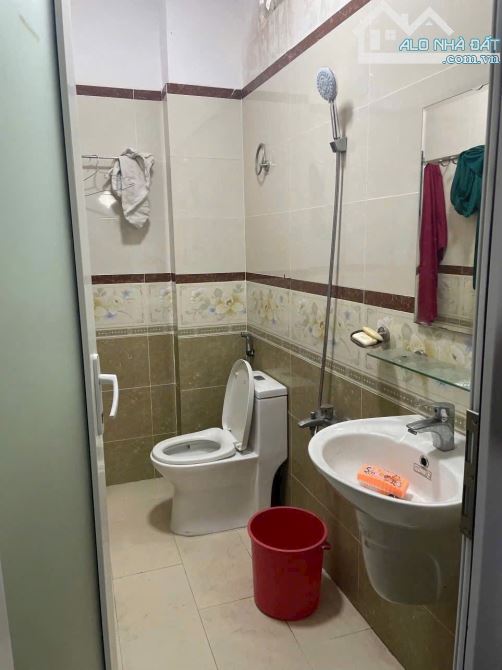Nhà MT 7m, 1 Trệt 2 Lầu, 82m², 5PN, SHR, Giá 7 Tỷ TL Q9 - 4